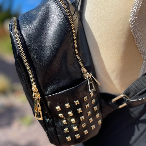 NWOT Leather backpack - Picture 3 of 8